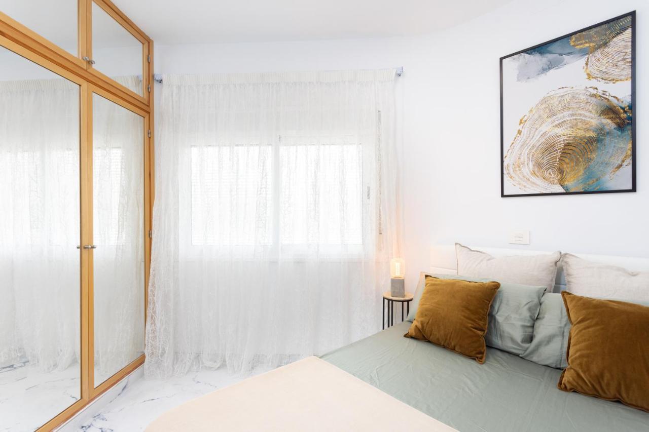 Cozy 1St Sea Line Apartment In The Quiet Area Los Cristianos  Ngoại thất bức ảnh
